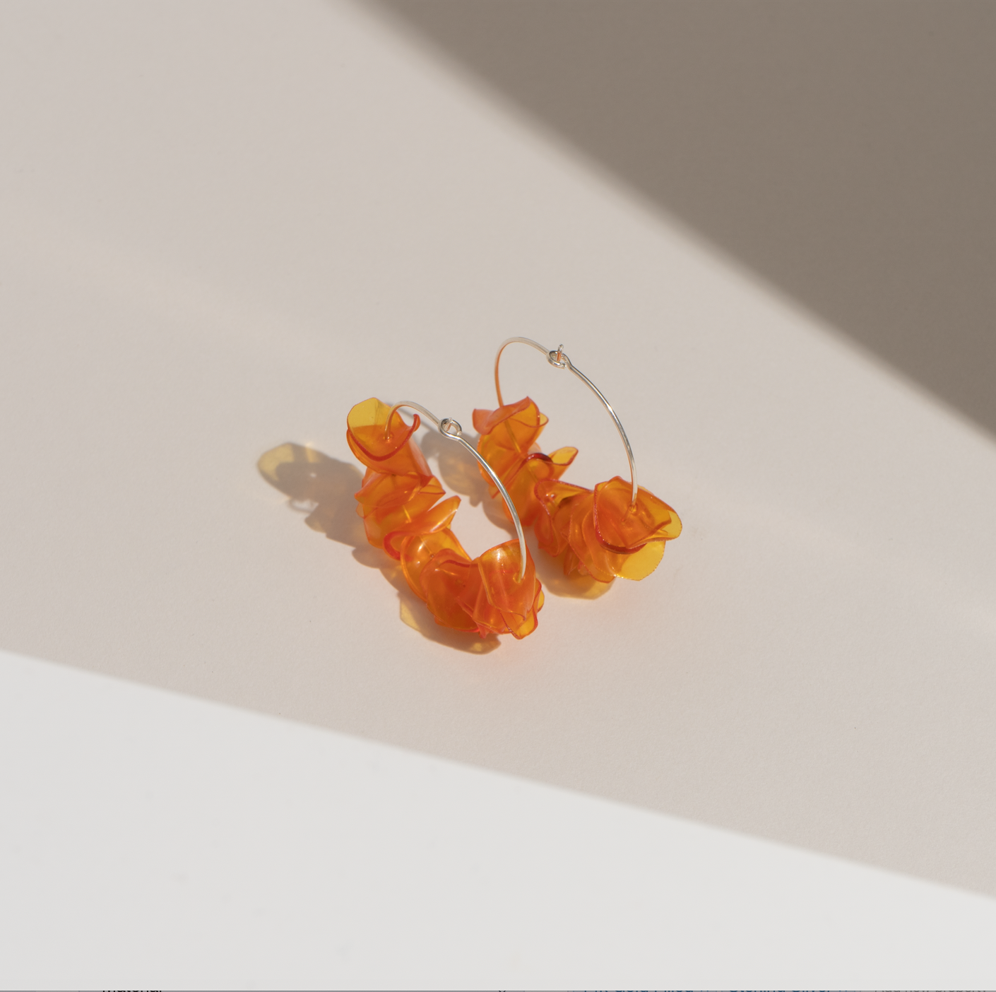 Alice Orange Hoops